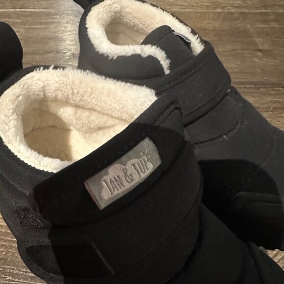 Jan And Juls Shoes size 9 - Picture 2 of 4